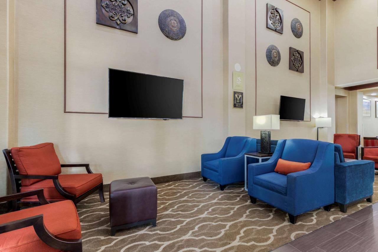 Comfort Suites Pflugerville - Austin North Экстерьер фото